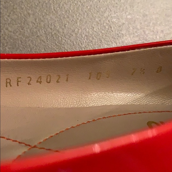 Ferragamo ballet flats in orange - Picture 7 of 7